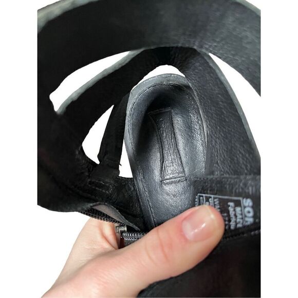 Sorel Addington Leather Strappy Back Block Heel Booties Women's Size 8 Black - Picture 6 of 14